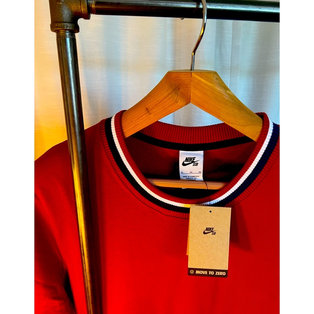Nike SB T Shirt